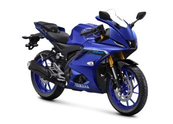 Semakin Sporty dan Agresif, Yamaha R15 2025 Tampil dengan Warna Baru dan Update Grafis Terkini