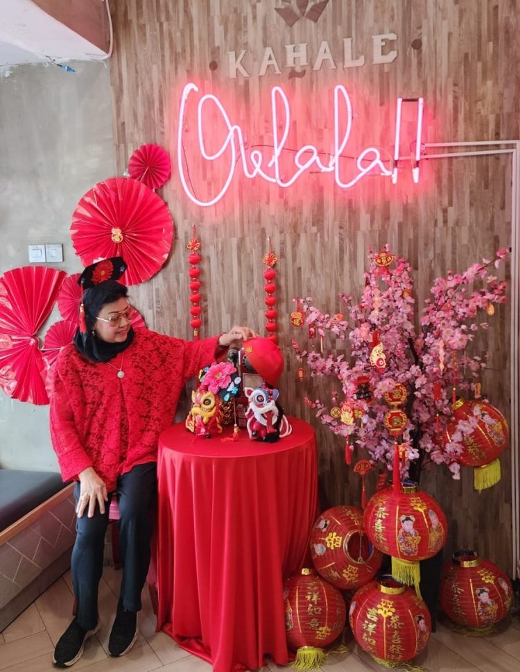 Ikut Imlekan, Meiliana sebut Silaturahmi Membuat Hepi dan Panjang Umur