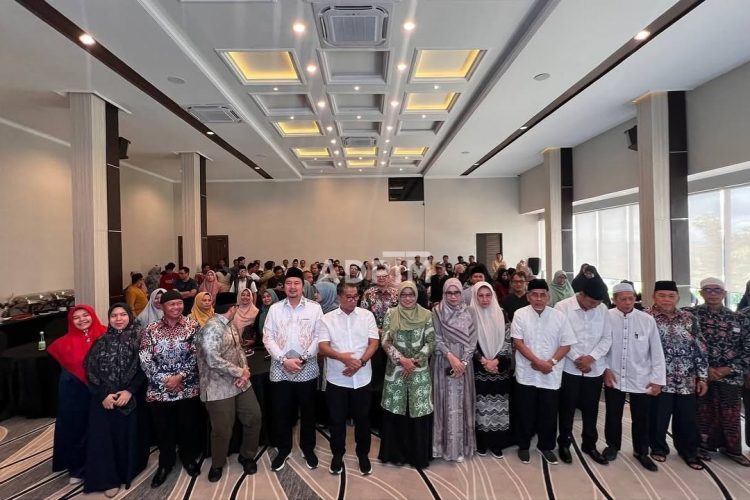 Pj Gubernur Bangga dan Bersyukur, Lepas Keberangkatan Peserta Umrah