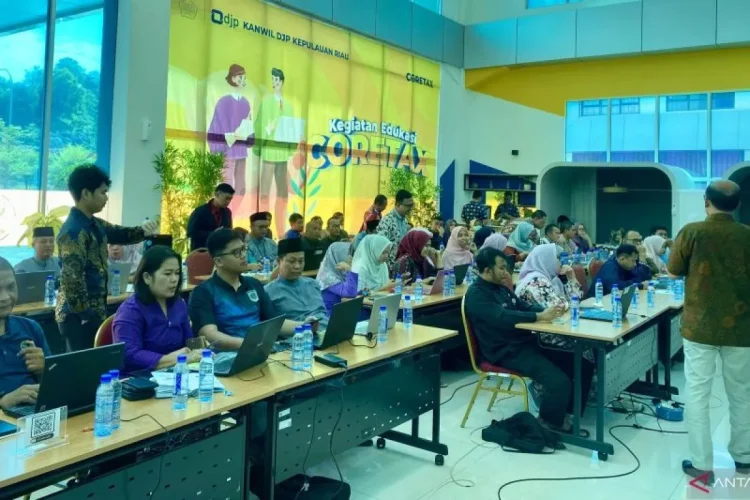 Sepekan, Sistem Coretax Hingga Tidak Ada PHK Tenaga Honorer