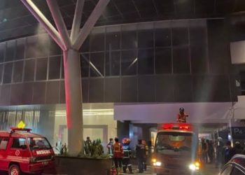 Dinihari, Big Mall Kebakaran