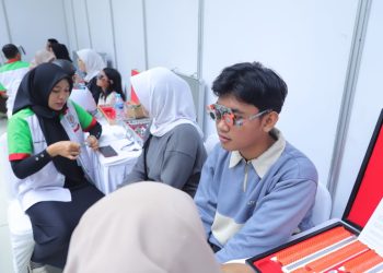 Pemeriksaan Mata, bagi Kacamata Gratis hingga Donor Darah