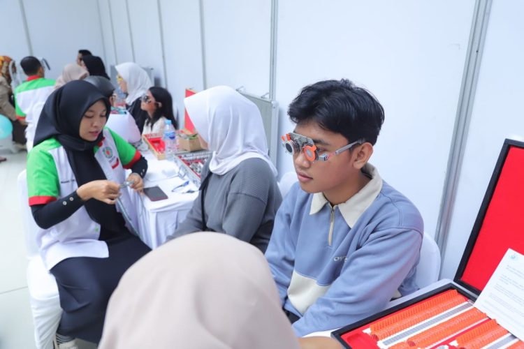 Pemeriksaan Mata, bagi Kacamata Gratis hingga Donor Darah Rangkaian Peringatan HKG PKK ke-53