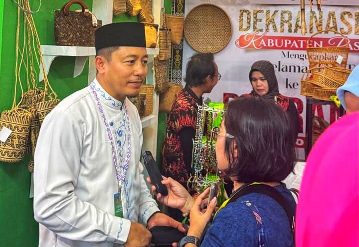HUT Dekranas Dorong Ekonomi Kreatif dan Pemberdayaan Masyarakat Puguh Harjanto: Menjadi Ajang Promosi Produk Kerajinan Seluruh Daerah