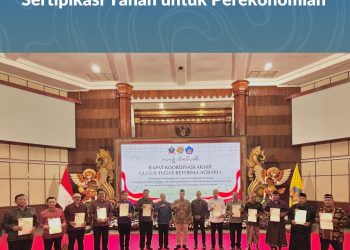 Serahkan Sertipikat di Bali