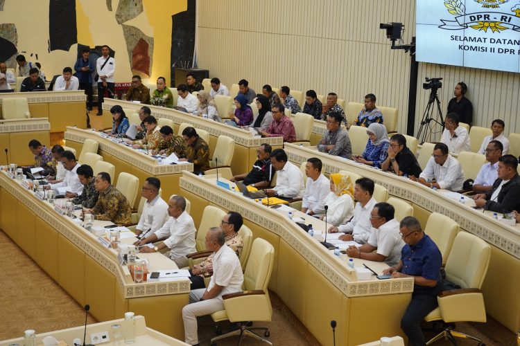 Bahas Penyelesaian Sengketa Tanah di Surabaya dengan Komisi II DPR RI, Sekjen Kementerian ATR/BPN: Kami Pastikan Penyelesaiannya secara Objektif