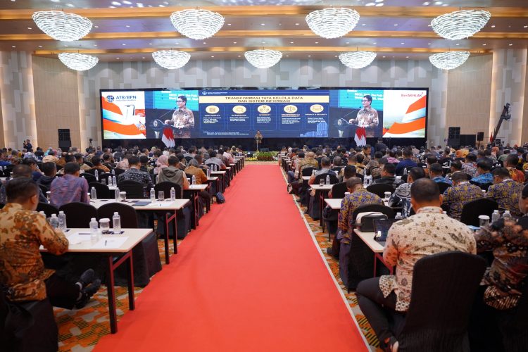 Nusron Instruksikan untuk Tuntaskan Tunggakan dan Perkuat Transformasi Pelayanan Publik