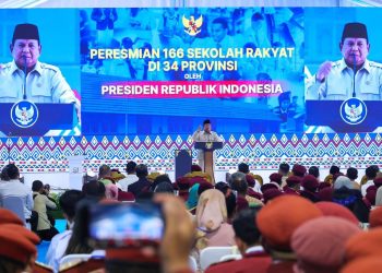 Ikuti Peluncuran 166 Sekolah Rakyat