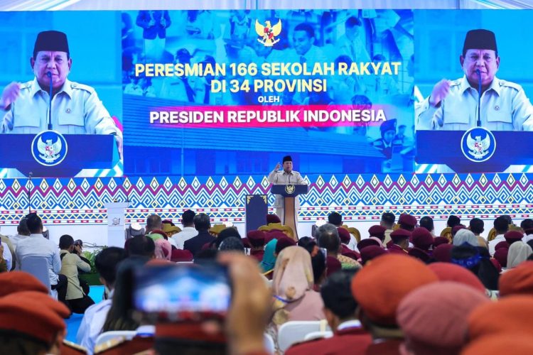 Ikuti Peluncuran 166 Sekolah Rakyat Wamen Ossy: Setiap Anak Indonesia Berhak atas Pendidikan yang Layak