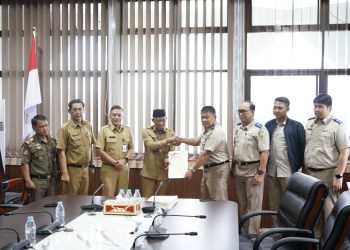 Kantor Pertanahan Bulungan Serahkan 99 Sertipikat Aset Pemda