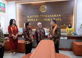 Wamen ATR/BPN Ossy Dermawan Tinjau Kantah Palangkaraya, Dorong Layanan Pertanahan Lebih Cepat dan Ramah