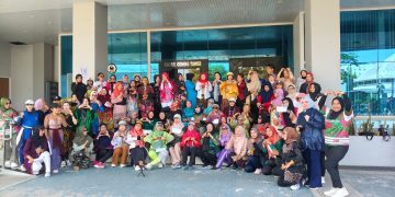 Semarak Hari Kartini, YJI Kaltim Gelar Senam Jantung Sehat Berkebaya di Samarinda