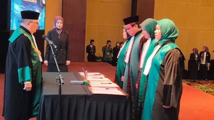 Ketua PTA Samarinda Lantik Empat Ketua Pengadilan Agama di Kaltim