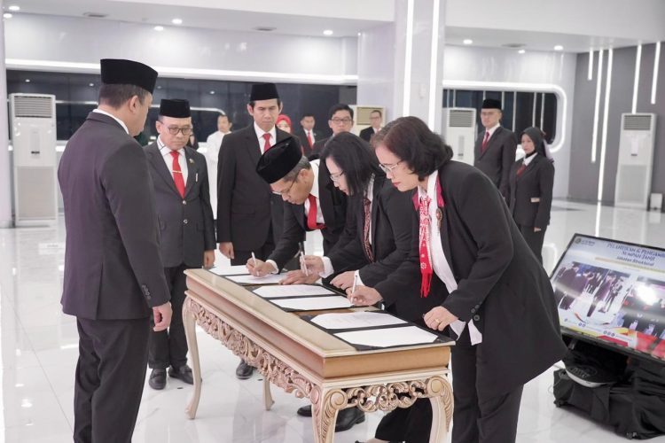 Menteri ATR/BPN Lantik 85 Pejabat, Dorong Reformasi SDM dan Rotasi Jabatan