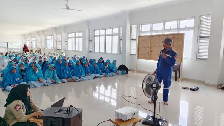 Peringati HUT TAGANA ke 22, Dinsos Gelar TMS di Pasantren Hidayatullah Samarinda