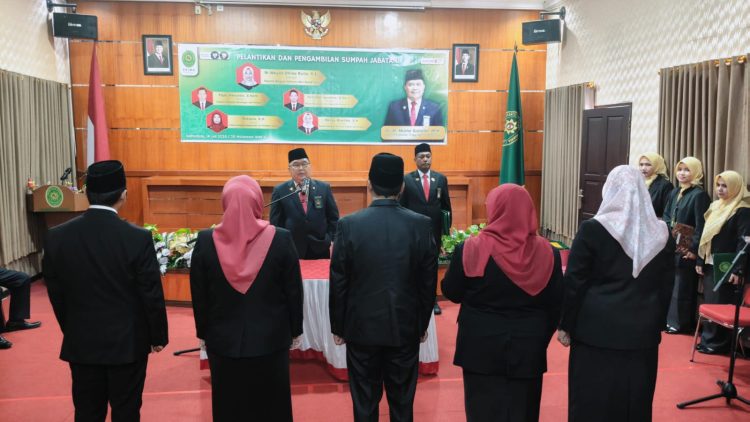 Penyegaran Organisasi, Ketua PTA Samarinda Lantik Lima Pejabat Struktural