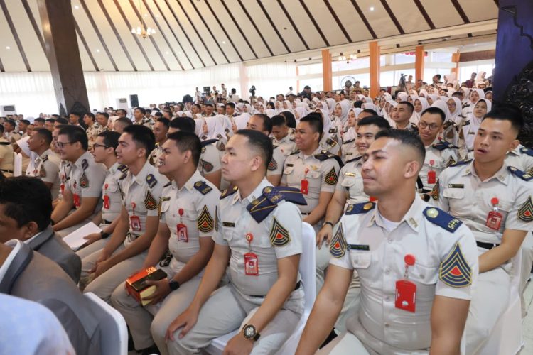 Kuliah di STPN, Rocky Gerung Tantang Cara Pandang soal Kepemilikan Tanah